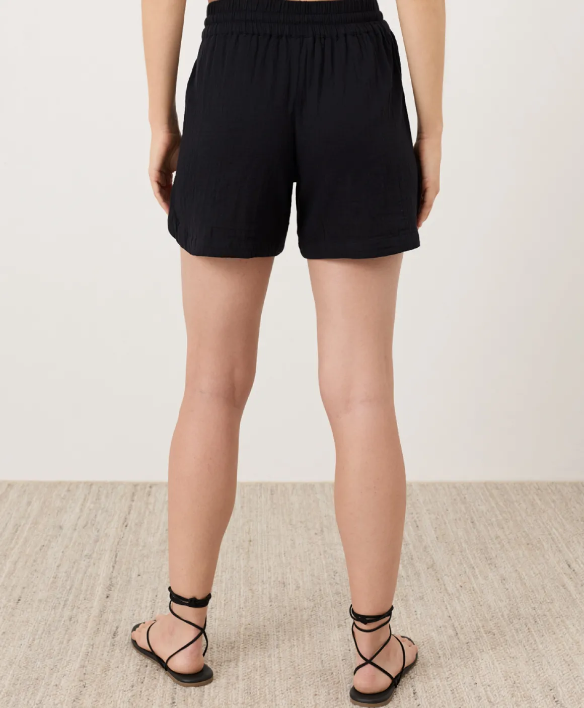 Organic Coastal Double Gauze Curved Hem Short