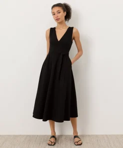 Organic Fit & Flare Easy V-Neck Dress