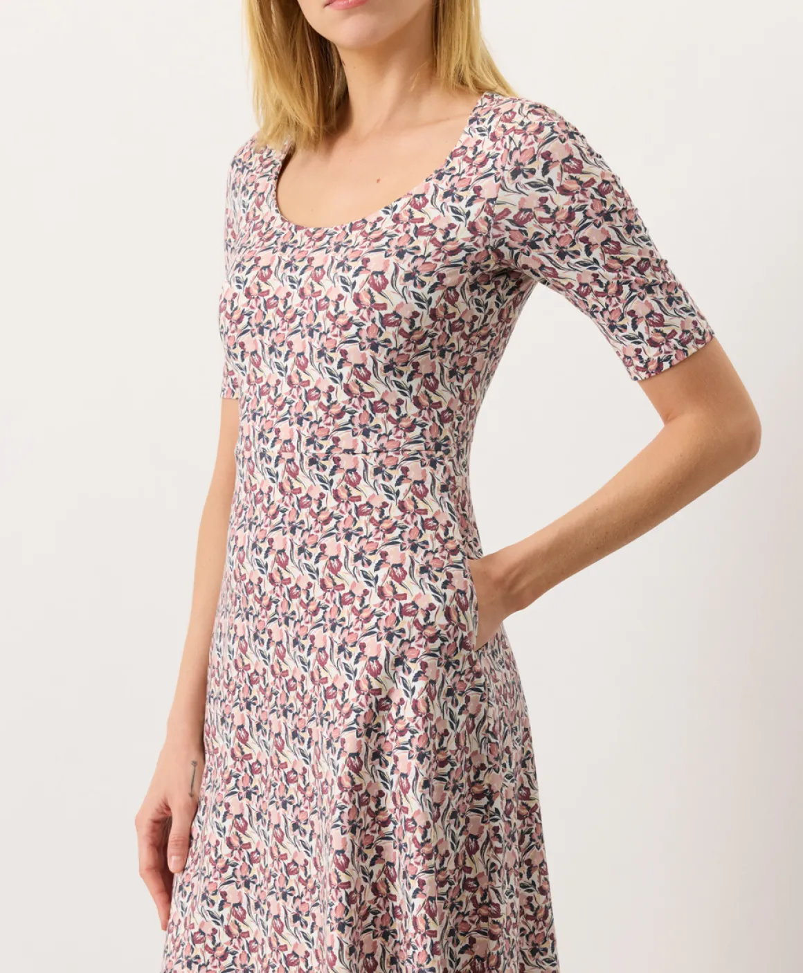 Organic Fit & Flare Signature Scoop Dress