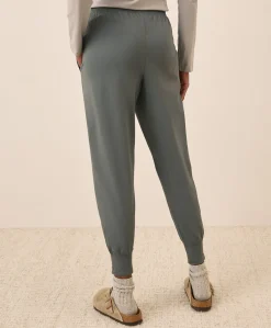 Organic Luxe Essential Jogger