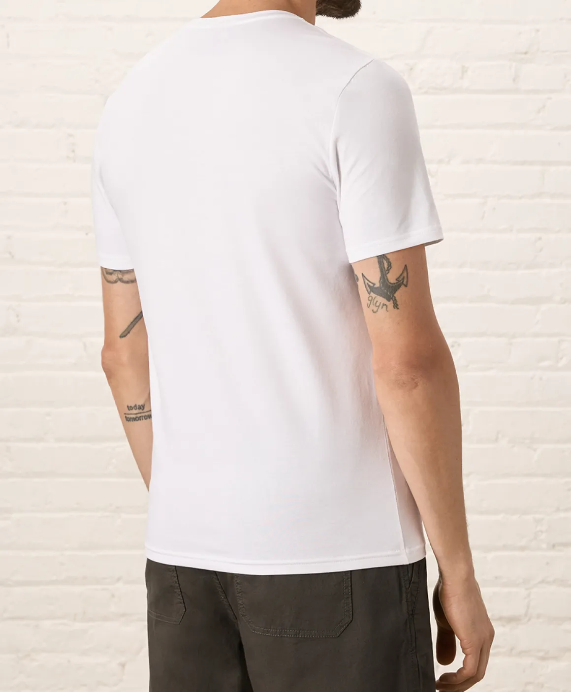 Organic Luxe Essential Slim Fit Crewneck Tee