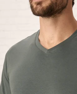 Organic Luxe Essential Slim Fit V-Neck Tee