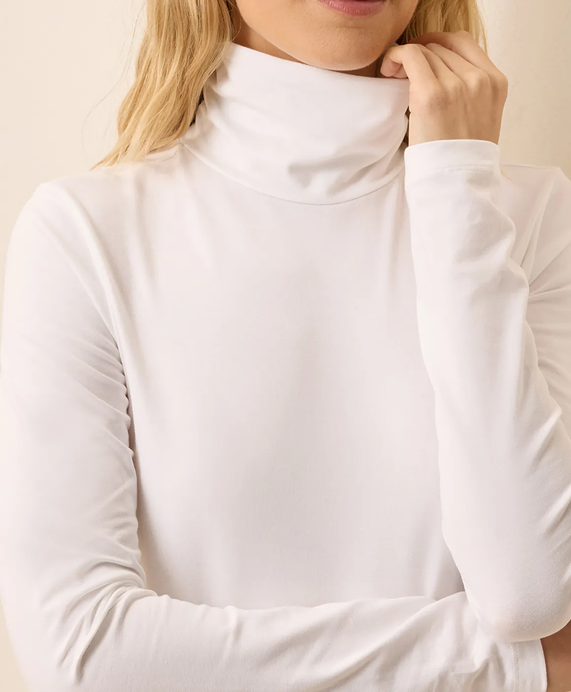 Organic Luxe Stretch Jersey Slim Turtleneck