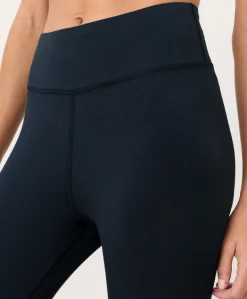 Organic On The Go-To Cropped Legging
