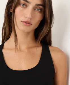 Organic On The Go-To Crop Tank