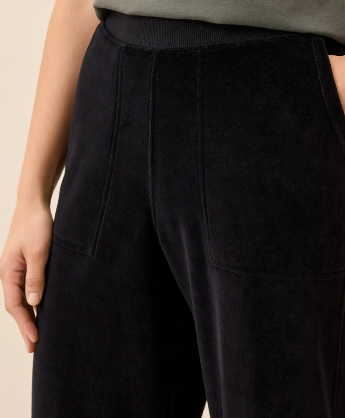 Organic Pure Velour Relaxed Sweatpant