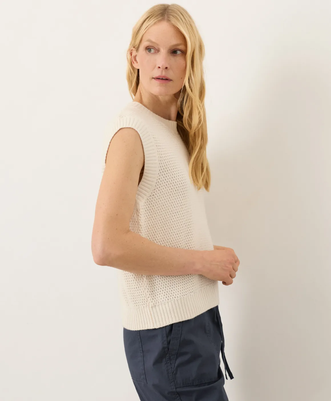 Organic Shoreline Relaxed Shell