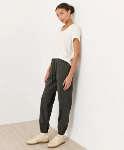 Organic Stretch Poplin Jogger