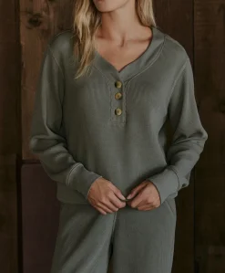 Organic Thermal Waffle Henley Pullover