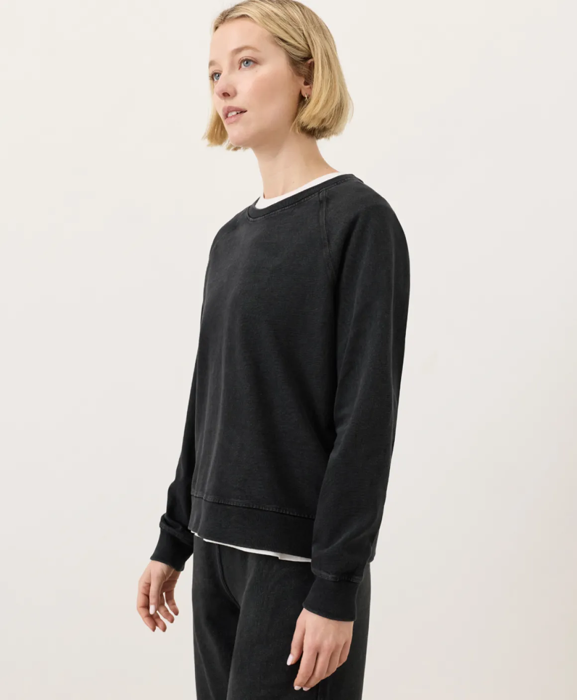Organic Weekends Relaxed Raglan Sweatshirt